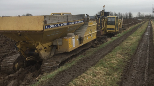 Tracked gravel cart and Inter-Drain in action